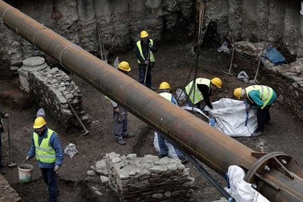 Αμετακίνητο το ΔΝΤ στα εργασιακά: «Όχι» στις συλλογικές διαπραγματεύσεις, «ναι» στις ομαδικές απολύσεις