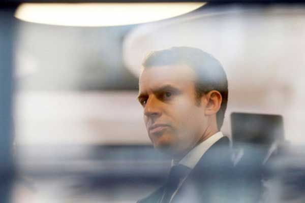 Μακρόν: Αποκάλυψε τα σχέδια του για την Ελλάδα! "Θα ηγηθώ της μάχης για το χρέος"