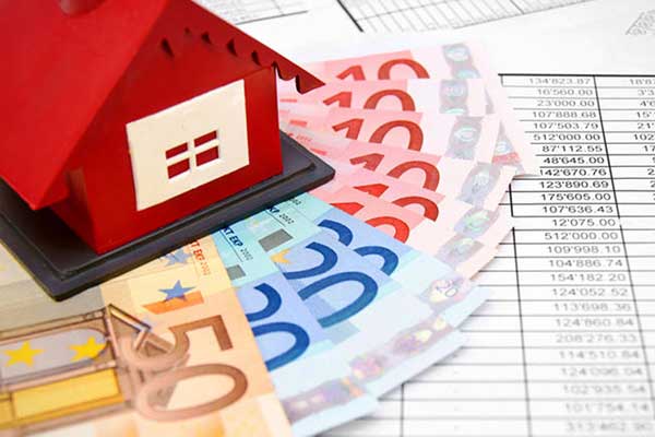 «Τελεσίγραφο» σε 300.000 «κόκκινους» δανειολήπτες: «Ρυθμίστε και αποφύγετε πλειστηριασμούς»