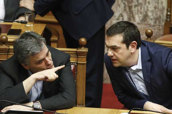 Μεσοπρόθεσμο: Πρόβλεψη για πλεόνασμα-«μαμούθ» 5,19% το 2022!