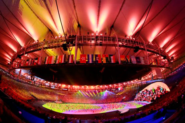 Ο βωμός στο Ρίο άναψε: Η γιορτή του παγκόσμιου αθλητισμού ξεκίνησε