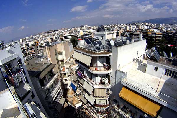 Νέο χαράτσι στα ακίνητα – Τουλάχιστον 400 ευρώ για κάθε ιδιοκτήτη! Πληρώνουν ΟΛΟΙ!