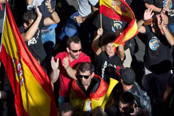 Τελικά αποτελέσματα: «Ναι» στην ανεξαρτησία είπε το 90,18% των Καταλανών