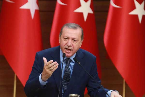 Φιτίλι από Ερντογάν πριν έρθει: Αναθεώρηση της Συνθήκης της Λωζάνης