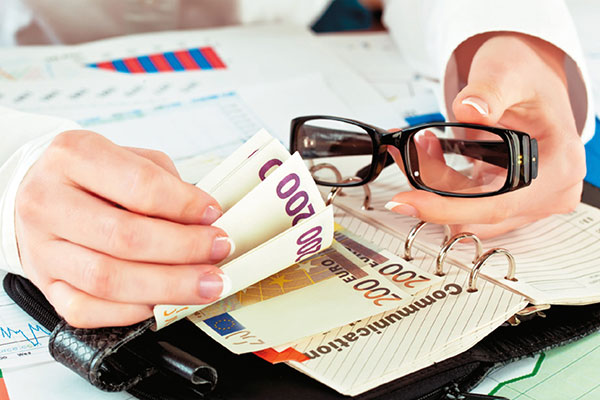 Δημόσιο: Αυτά είναι τα νέα εφάπαξ – Αναλυτικά τα ποσά για όλους