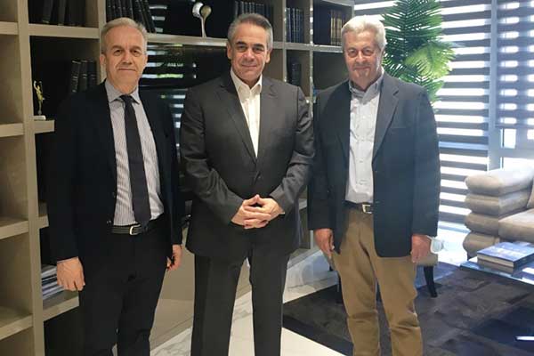 φωτο-Μιχαλος