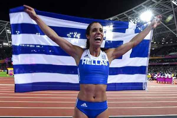 Το στέμμα της πρωταθλήτριας κόσμου στην Κατερίνα Στεφανίδη