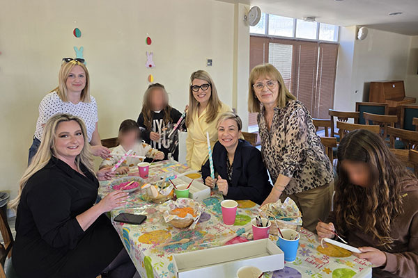 paidikos stathmos pasxalines kataskeues3