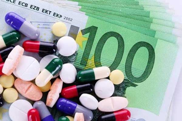 Κατάργηση της συμμετοχής των ασφαλισμένων σε γενόσημα φάρμακα προβλέπει το πολυνομοσχέδιο - Τι λέει για τα γυαλιά οράσεως