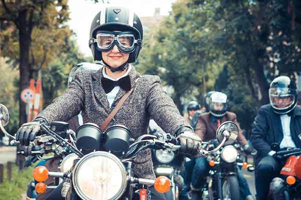 Φίλοι VESPA Πύργου: Την Κυριακή 24 Σεπτεμβρίου η Βόλτα Διακεκριμένων Κυρίων από Πύργο προς Αρχαία Ολυμπία